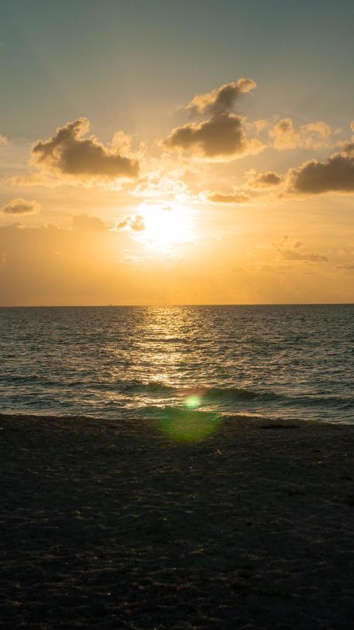 Totem Beach Club سيليستون المظهر الخارجي الصورة
