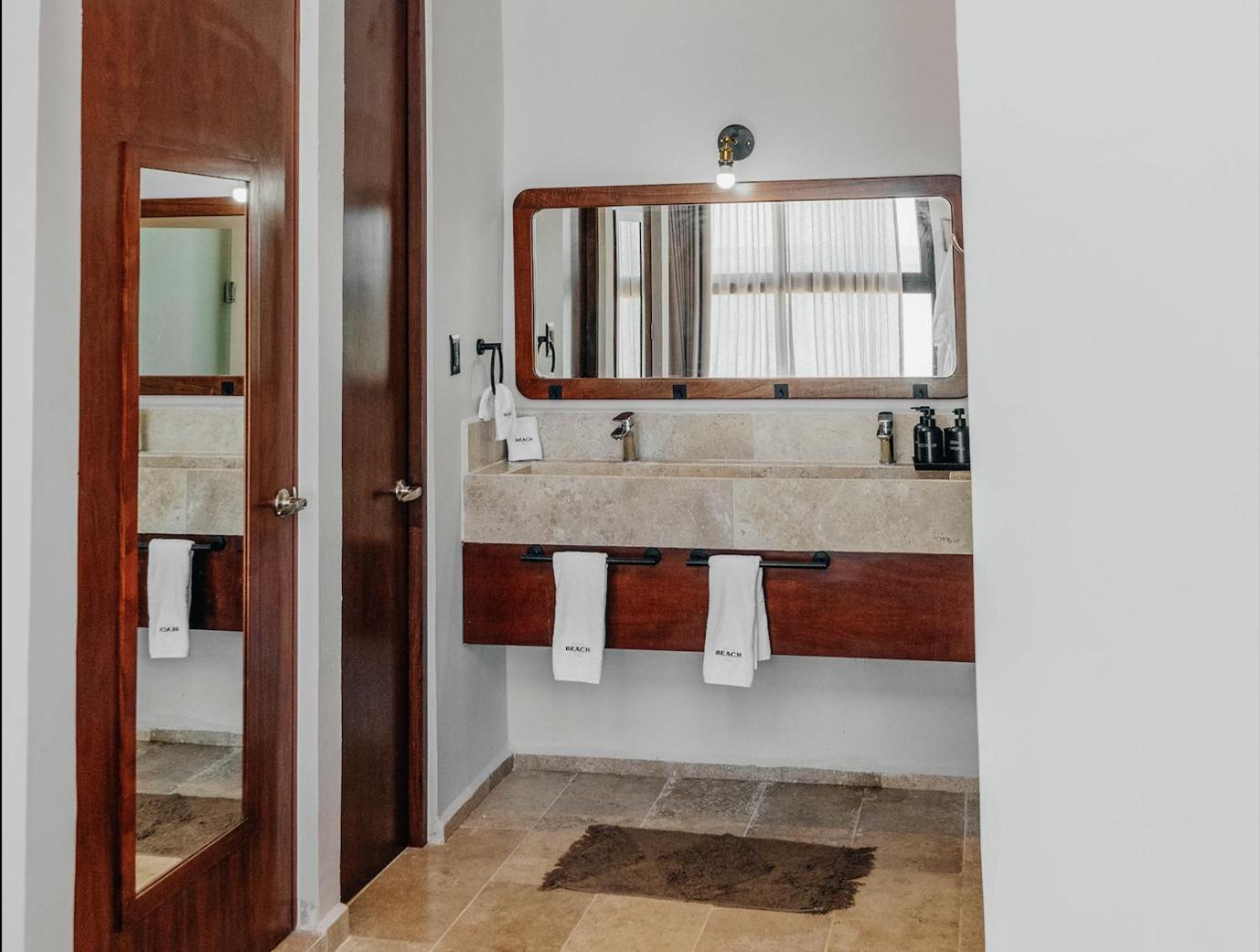 Totem Beach Club سيليستون المظهر الخارجي الصورة