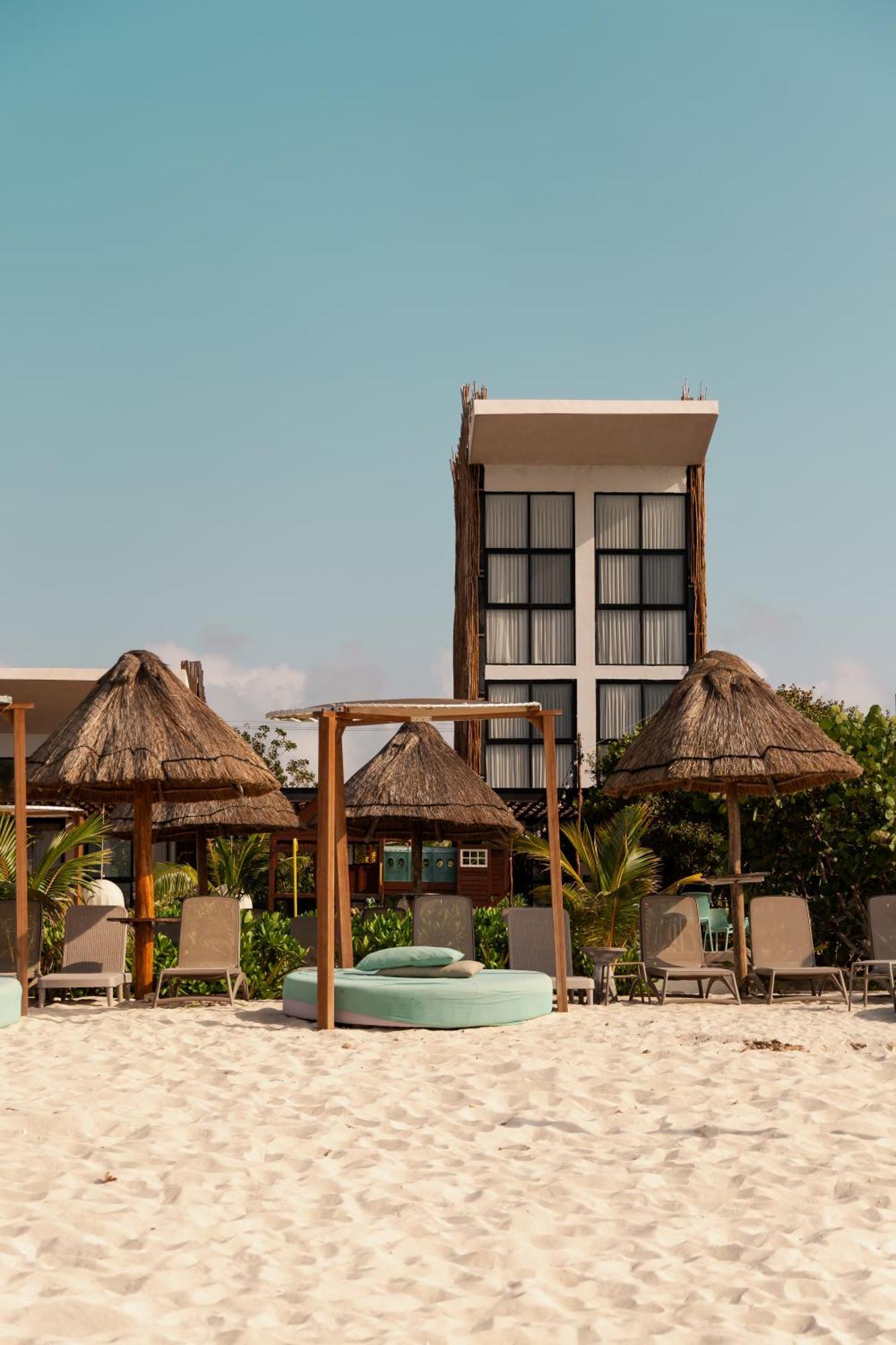 Totem Beach Club سيليستون المظهر الخارجي الصورة