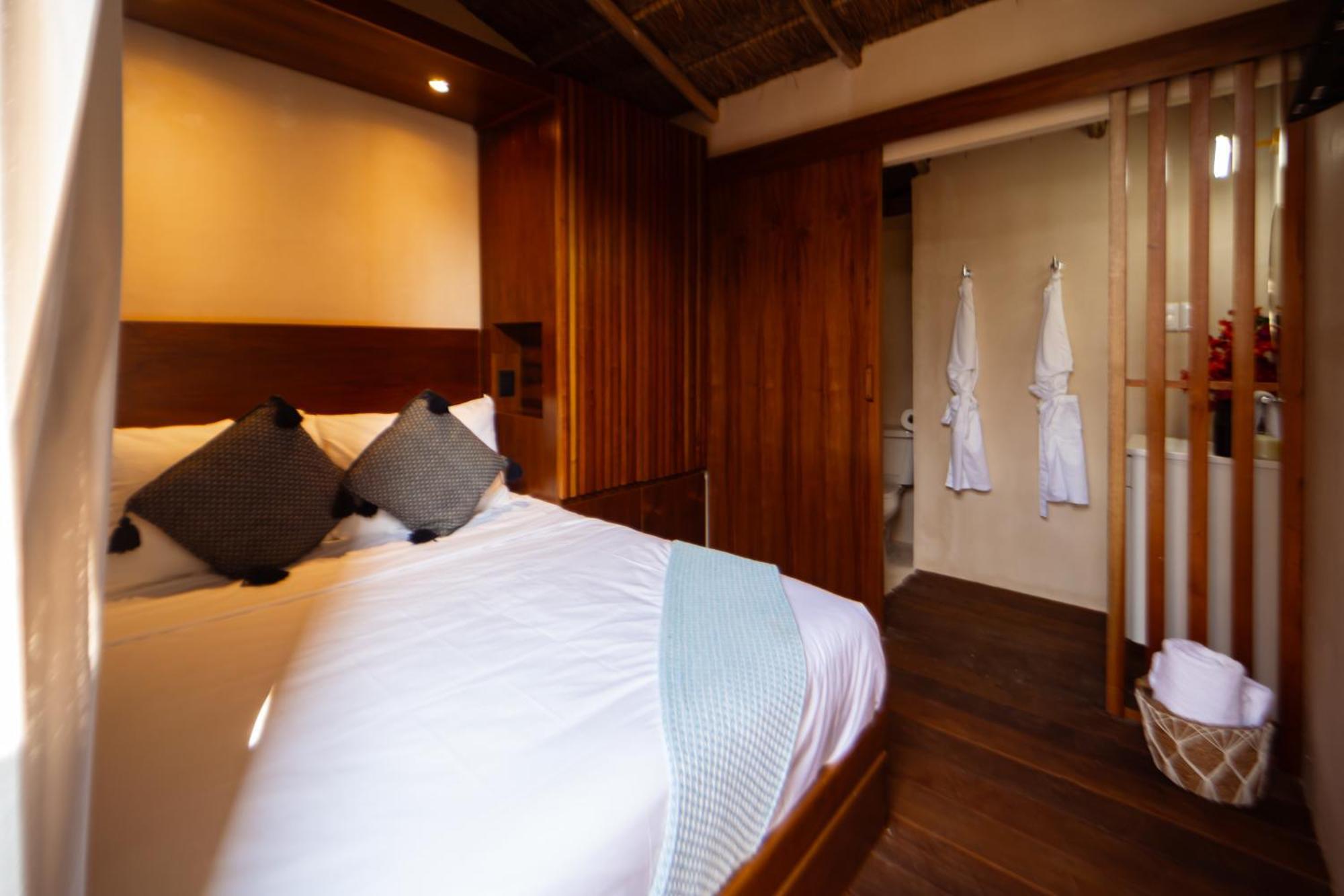 Totem Beach Club سيليستون المظهر الخارجي الصورة